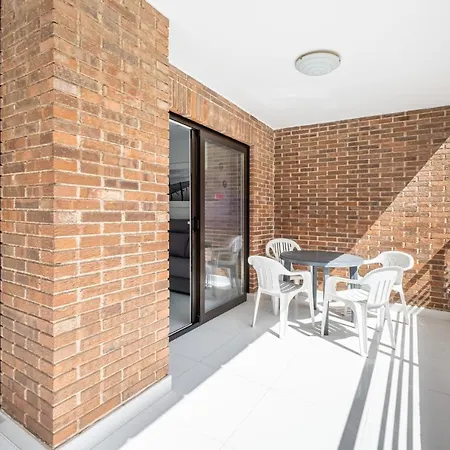 Carlos V 2-a Levante Appartement